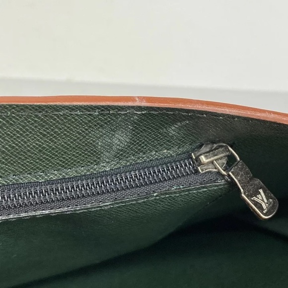 Authentic Louis Vuitton Porte Documents bandouliere briefcase - Picture 7 of 13